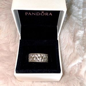 Pandora Ring